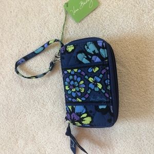 Vera Bradley Wristlet wallet